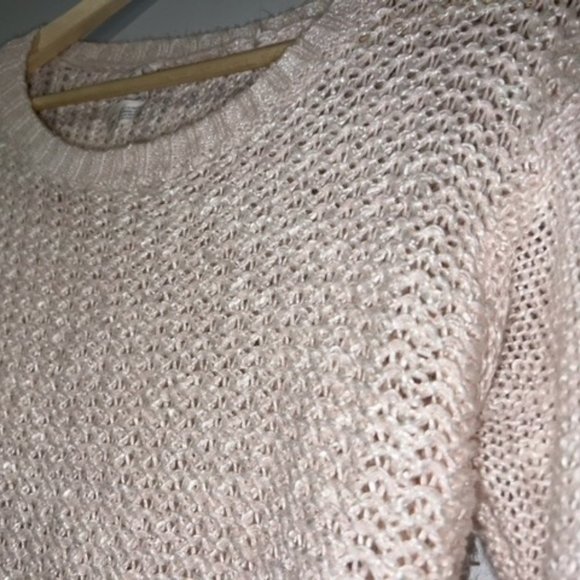 Gorgeous Aeropostale Light Pink Soft Loose Knit Sweater - Picture 2 of 6